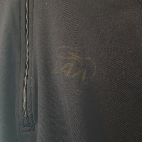 Experimental Aircraft Association Men’s Quarter Zip - Picture 2 of 3